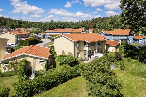 Baksidan mot grönområde!