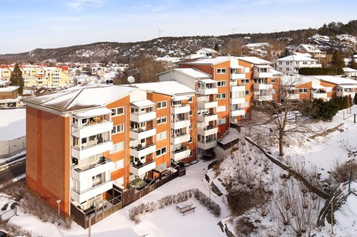 Balkong i soligt söderläge!