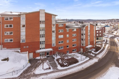 HSB Brf Lustgården ligger centralt i Lilla Edet.