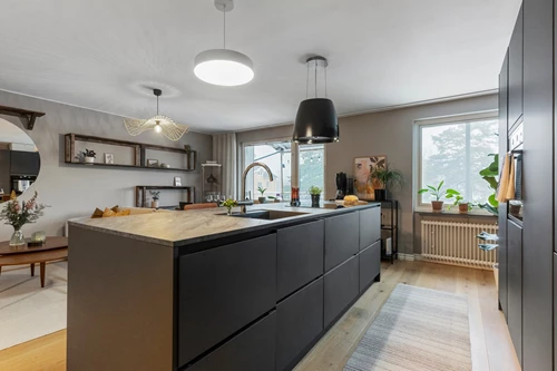 Perfekt planerat för trevliga middagar med familj och vänner.