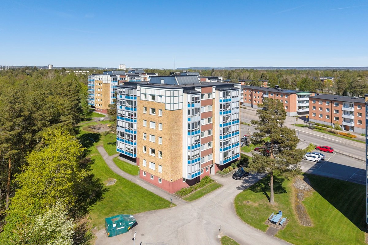 Karlstorpsvägen 106
