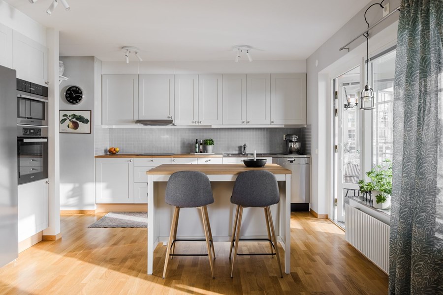 Furuhällsvägen 72, 531 58 Lidköping