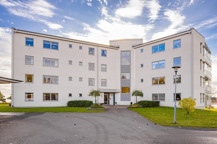Furuhällsvägen 72, 531 58 Lidköping