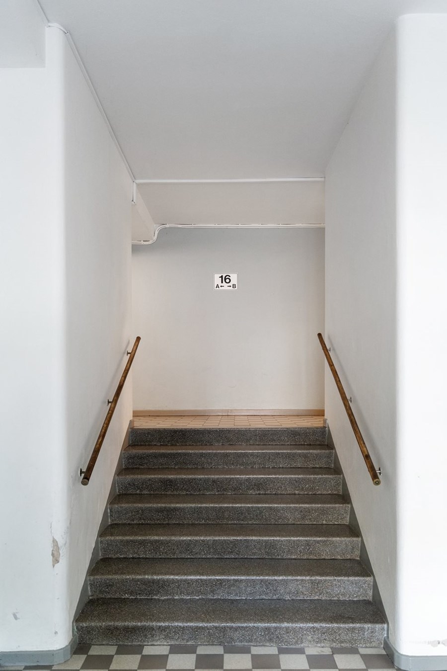 Kungsgatan 16B, 461 31 Trollhättan